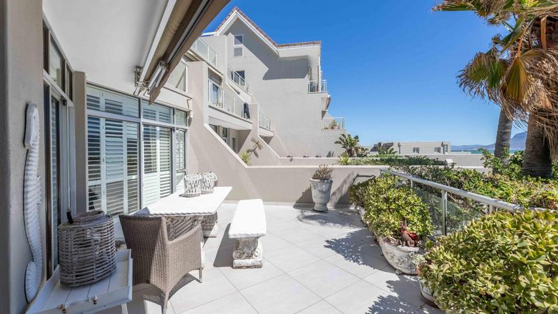 2 Bedroom Property for Sale in Dolphin Beach Western Cape